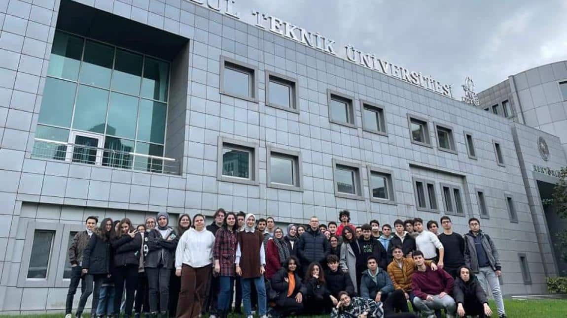 İstanbul Teknik Üniversitesini Gezdik.