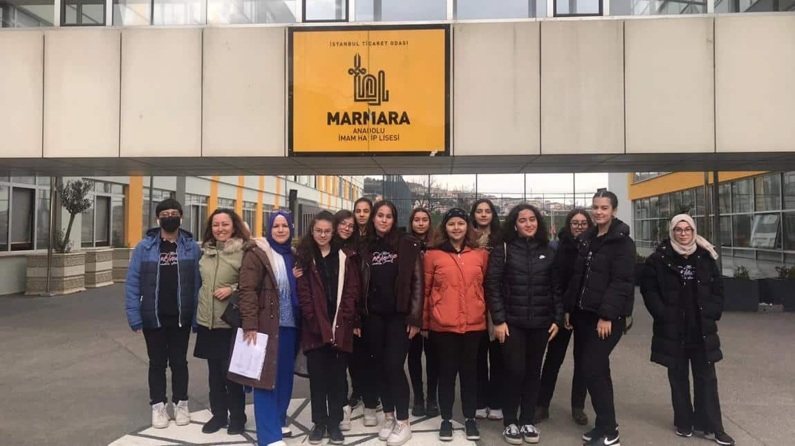 Anadolu Mektebi Yazar Okulları Programına Katıldık; Kütüphane, Sergi Gezisi Yaptık.