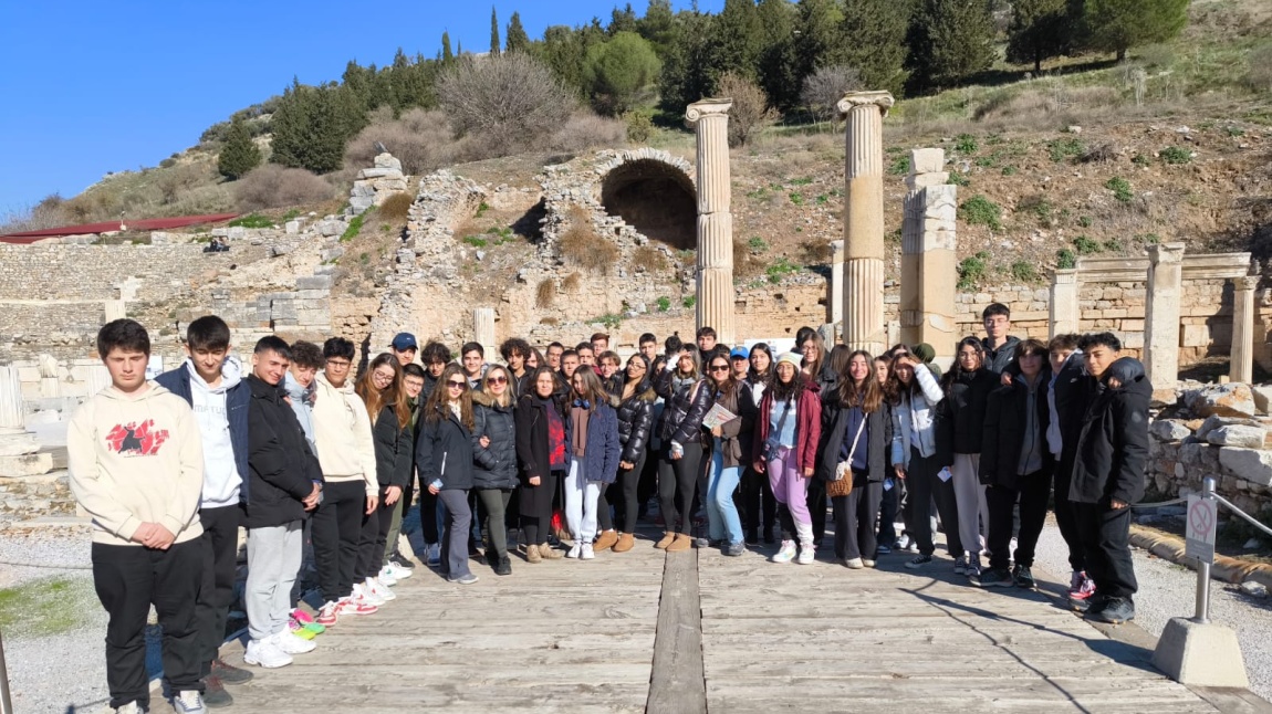 İzmir-Efes-Pamukkale-Salda Gölü Gezisi