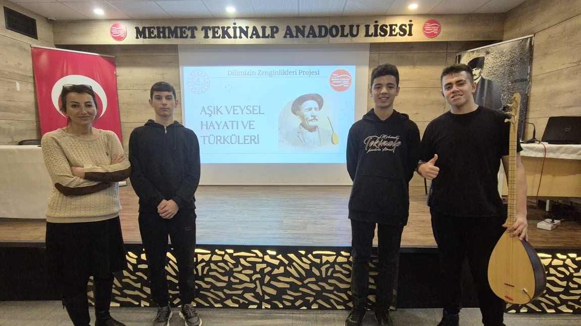 Dilimizin Zenginlikleri Projesi kapsamında Neşet Ertaş ve Aşık Veysel'i türküleriyle tanıttık.