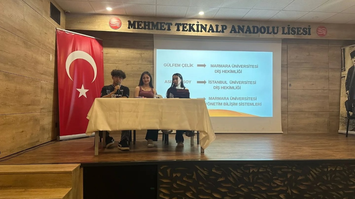 2025 yılı mezunlarımız 12.sınıf öğrencilerimize tecrübelerini aktardılar.